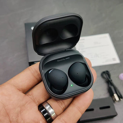 Galaxy Buds 2 Pro, with Innovative AI Features, Bluetooth Truly Wireless in Ear Earbuds with Noise Cancellation